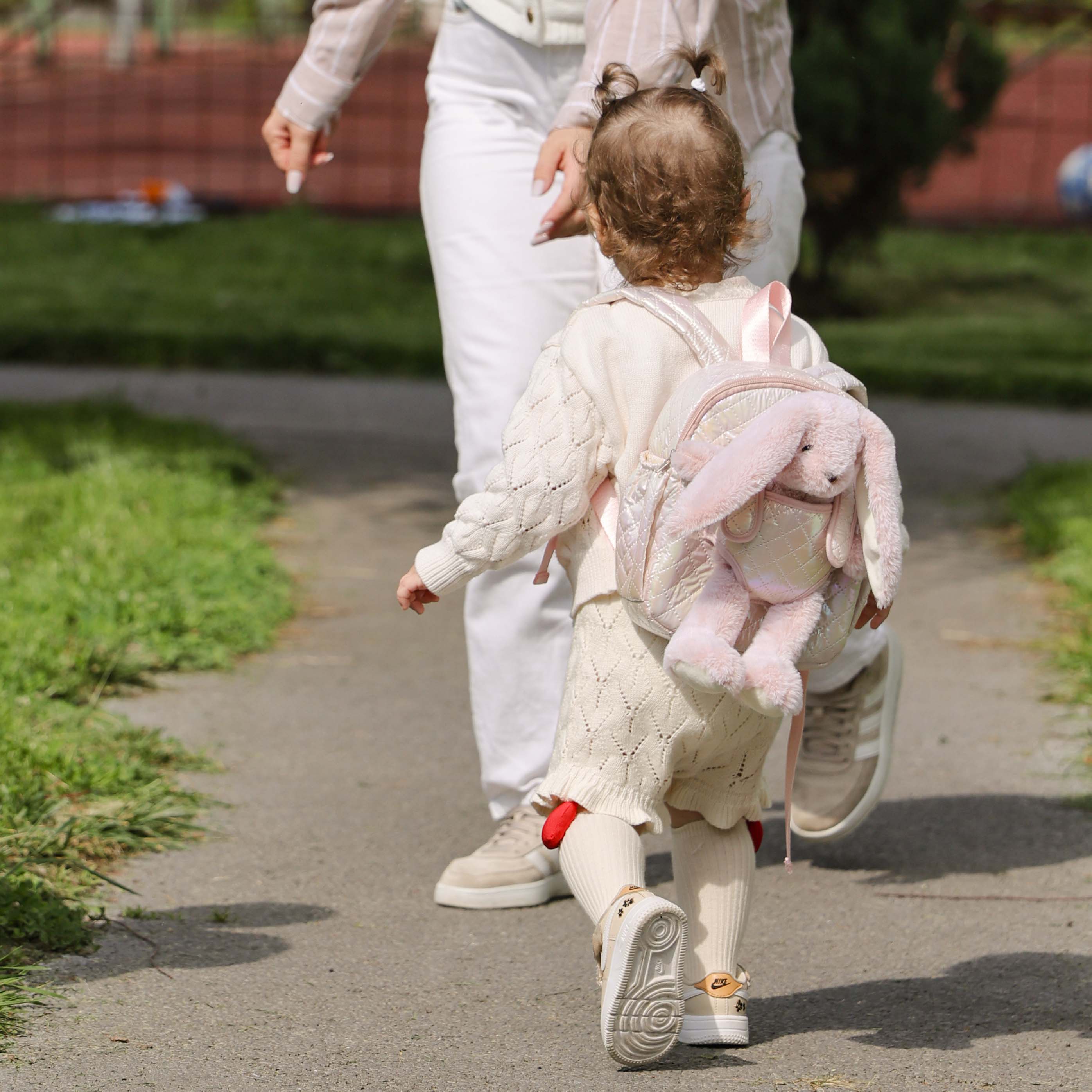 Moonkie-ar-الأرنب Rosie Hop-2