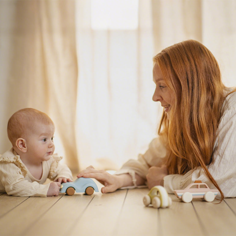 مجموعة سيارات Surf & Go المصغّرة من السيليكون